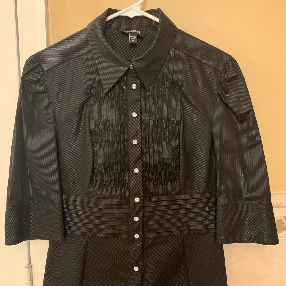 Bundle Bebe button down shirts( black& white)